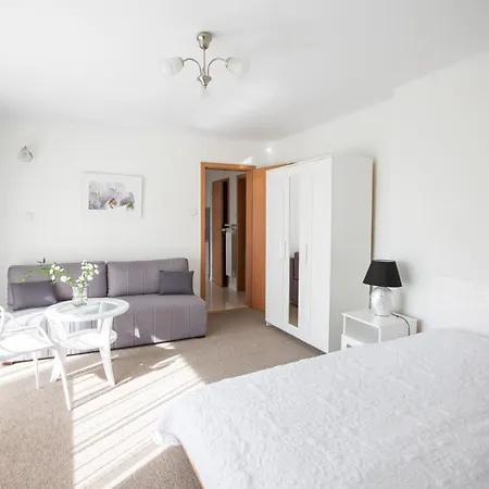 Bed & Breakfast Pensjonacik Grazyna 4*